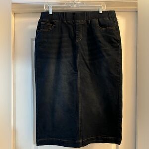 NWOT Women’s Nuggles Elastic Waist Stretch Faded Denim Skirt Size Large